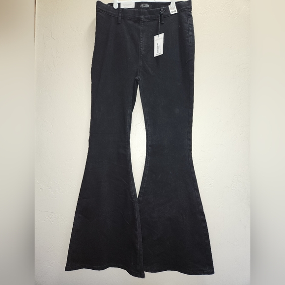 NWT Judy Blue Black Super Flare Bell Bottom Jeggings - Picture 8 of 10